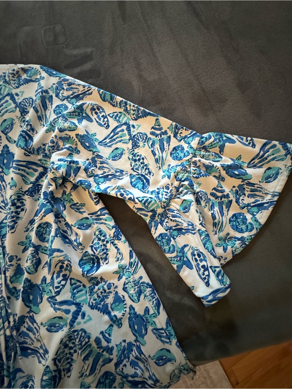 Lilly Pulitzer NWT- Krysta Tunic blue Shell Print Dress, Size S - Picture 4 of 9
